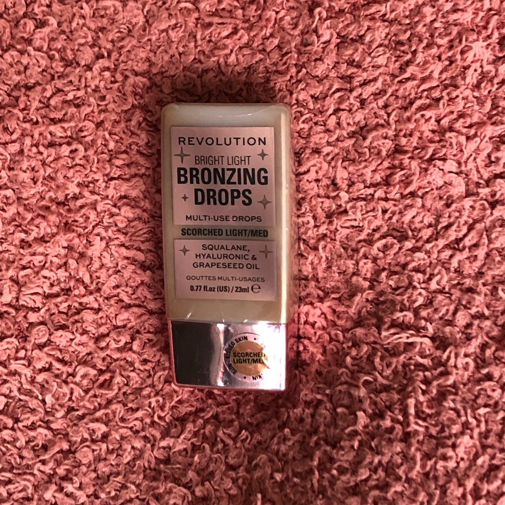 Revolution Bronzing Drops - Picture 8 of 12
